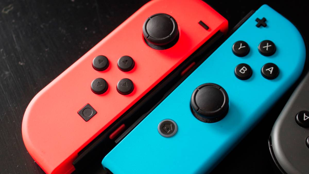 Evita limpiar los mandos de Nintendo Switch con alcohol