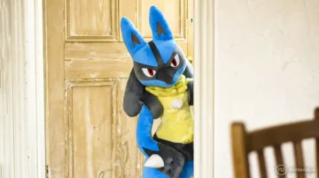 Un peluche de Lucario a tamaño natural ya es realidad en Japón