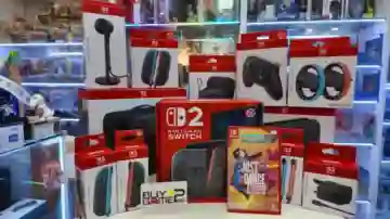 Ya hay tiendas que tienen Nintendo Switch 2, y hay fotos de ello
