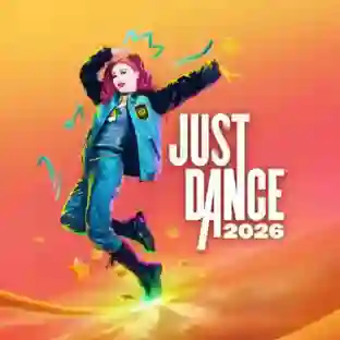 Just Dance 2026: portada con una bailarina de pelo rojo y chaqueta azul realizando un salto energético, rodeada de notas musicales y estrellas sobre un fondo degradado naranja y rosa, con el título "Just Dance 2026" en letras blancas.