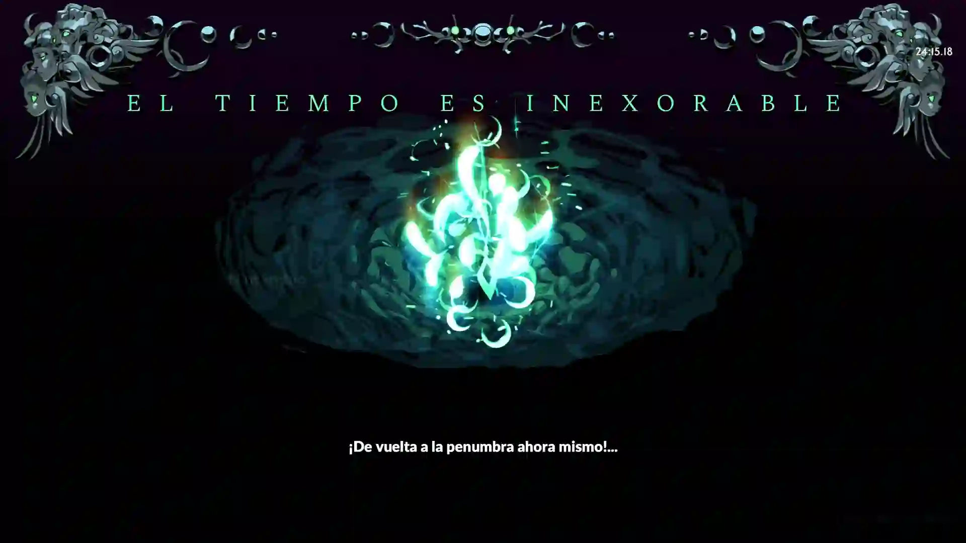 Captura de Hades II con la frase “El tiempo es inexorable” y un fuego verde brillante en el centro de una escena oscura, con subtítulo en español.