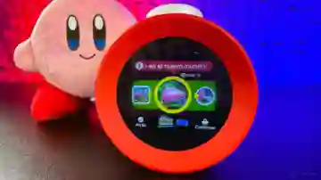 Nintendo Alarmo acaba de recibir 7 nuevas canciones de Kirby para despertarte con hambre