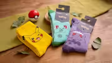 Pokémon invade los Pull & Bear de España con unos calcetines tan calentitos como irresistibles