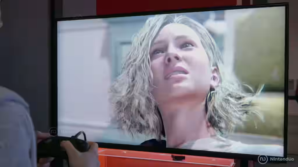 Primer plano de Grace con expresión de preocupación mirando hacia arriba en una cinemática de Resident Evil Requiem