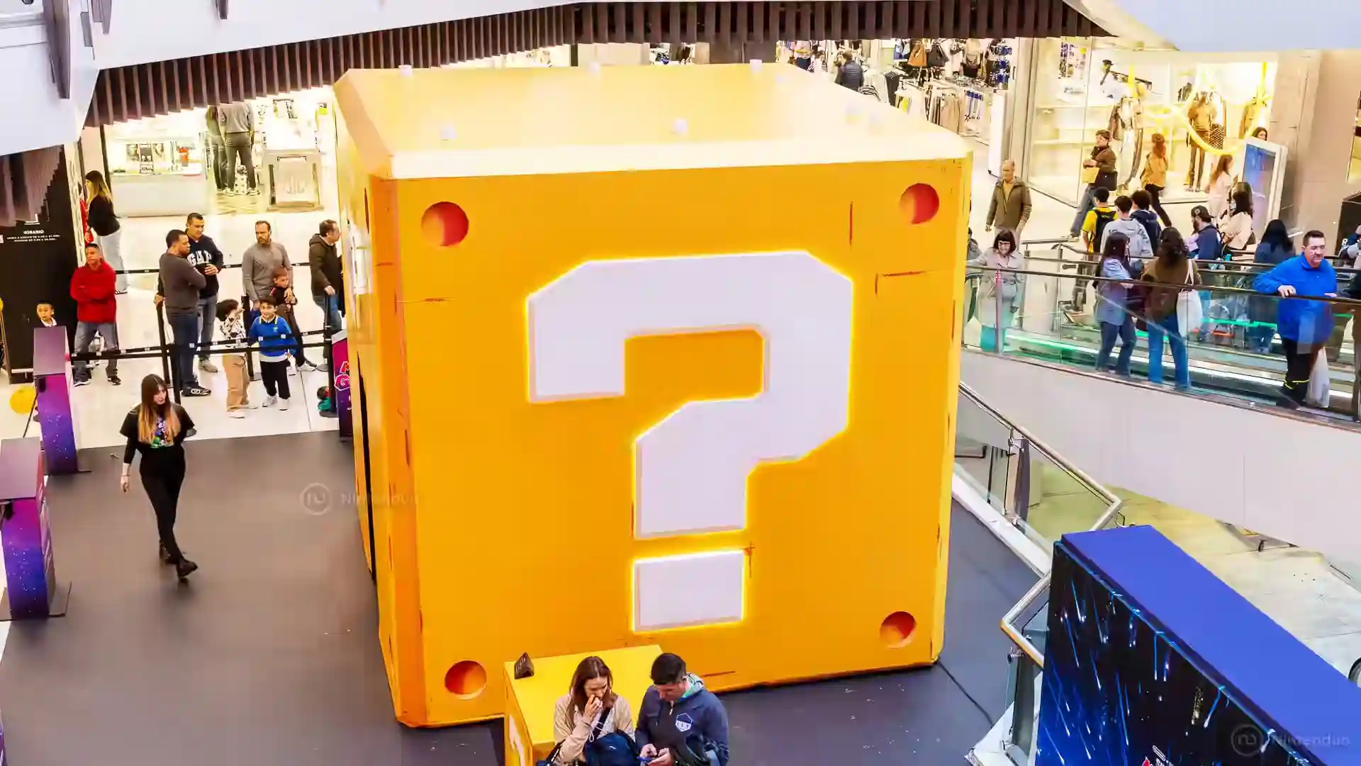 Cubo Inmersivo Super Mario Galaxy 03